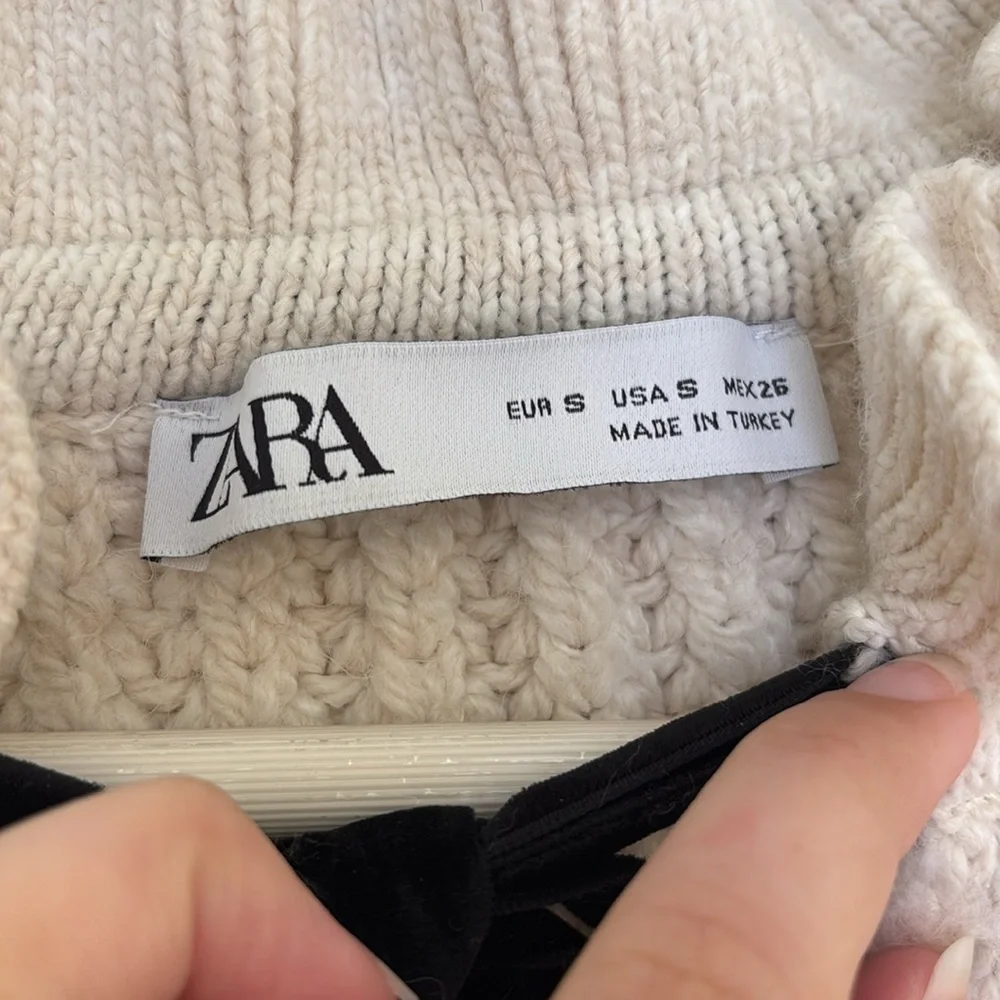 Zara Black and White Cream Bow Knit Sweater Ruffled - Picture 3 of 5